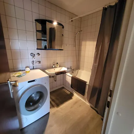Apartment Njoy! Comfort & Spacious - Balkon - Gratis Wlan - Perfekt Fuer Work & Travel *